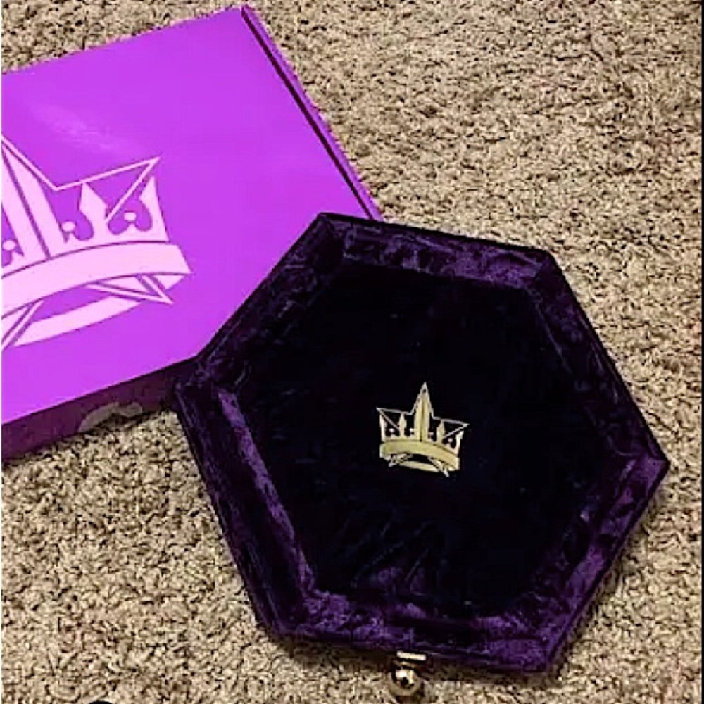 Jeffree Star blood lust pallet